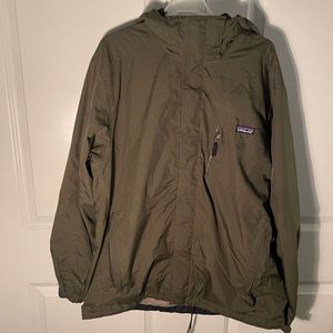 Olive Green Patagonia Rainjacket/Windbreaker (READ DESCRIPTION!)